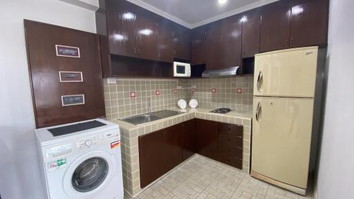 Affordable Condo Sukhumvit 6 Nana Renovated