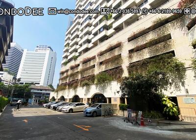 Affordable Condo Sukhumvit 6 Nana Renovated