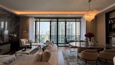 Super-Luxury New Condo 2 Bedrooms