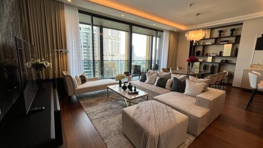 Super-Luxury New Condo 2 Bedrooms