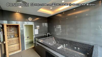 Asoke Condo Like New