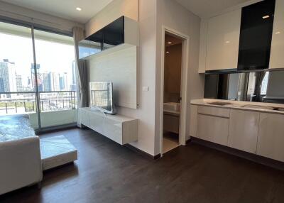 Asoke Condo Like New