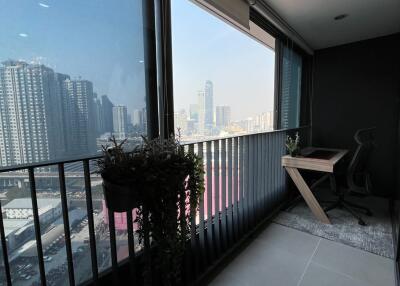 Modern Condo Asoke Sale Phetchaburi