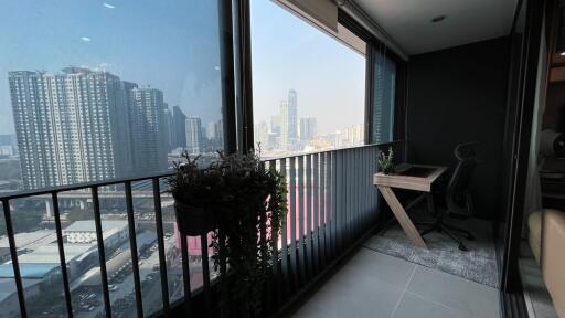 Modern Condo Asoke Sale Phetchaburi