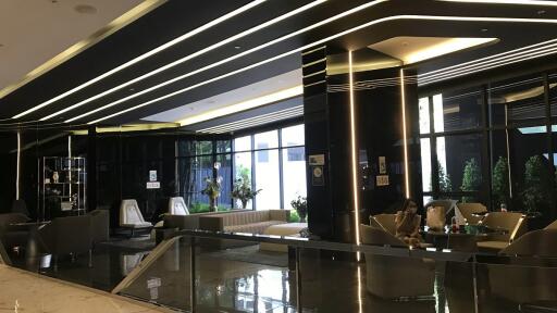 Modern Condo Asoke Sale Phetchaburi