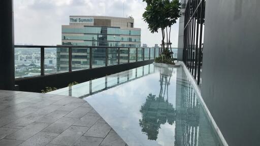 Modern Condo Asoke Phetchaburi