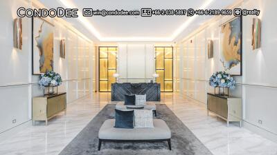 Luxury 2-Bedroom Sukhumvit Condo