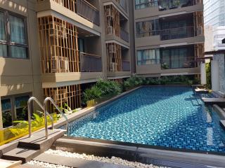 Sukhumvit 2-Bedroom Condo