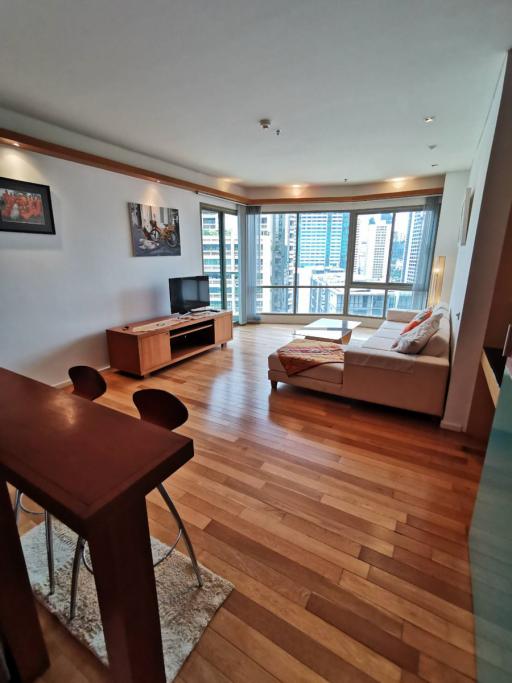 Renovated Condo Near Park Sale