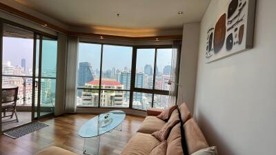 Luxury 1-Bedroom Condo Near Park