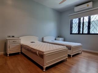 2 stories house 3 bedrooms for sale on Ladprao to Huai Khwang