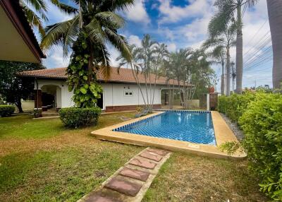Orchid Palm Homes 2 : 3 Bedroom Pool Villa
