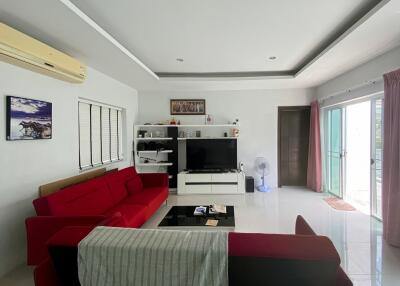 La Sierra : 2 Bedroom Pool Villa On Soi 102