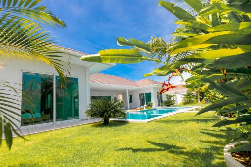 Palm Avenue : 3 Bedroom Pool Villa - New Development