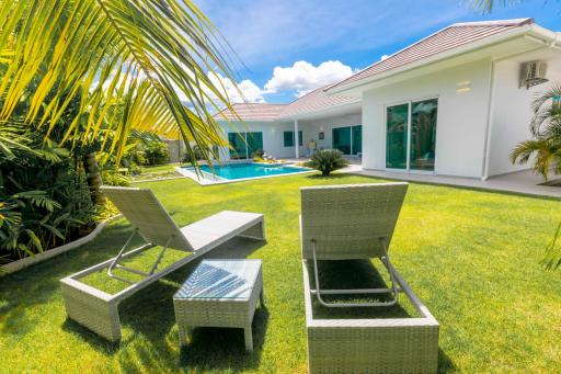 Palm Avenue : 3 Bedroom Pool Villa - New Development