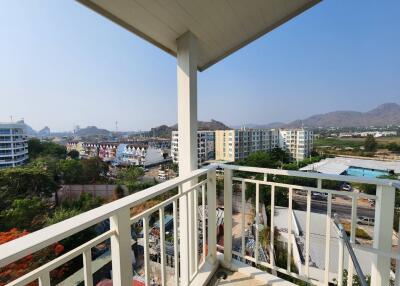 Summer Hua Hin: 2 Bedroom Condo