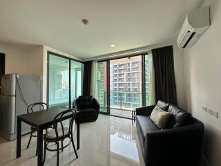 1-bedroom modern condo for sale in Ekamai area