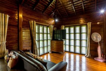 Mountain View Private Villa and Resort For Sale in Samroiyod Near Beach