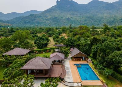 Mountain View Private Villa and Resort For Sale in Samroiyod Near Beach