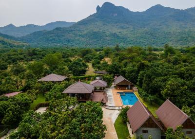 Mountain View Private Villa and Resort For Sale in Samroiyod Near Beach