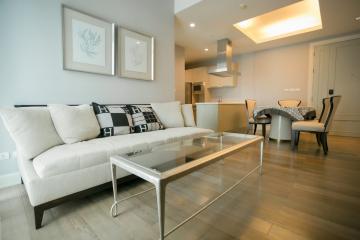 2-bedroom condo for sale close to Phloen Chit BTS station