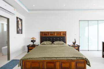 New 3 bedrooms sea-view villa for sale Choenmon area