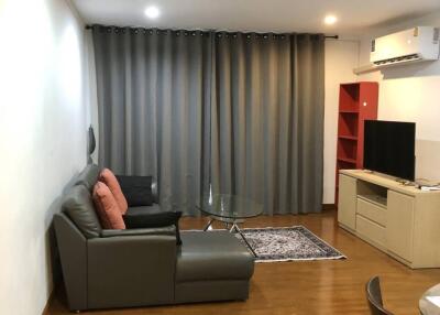 56 Sqm 1 Bed 1 Bath Baan Siri Sukhumvit 13