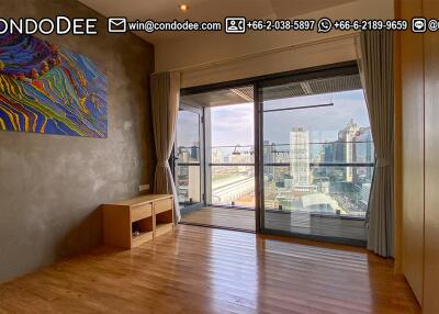 Condo Phetchaburi Like New