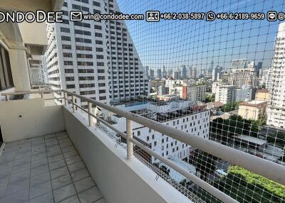 Spacious Condo Sukhumvit 6 Nana