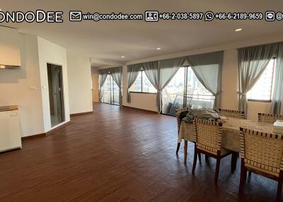 Spacious Condo Sukhumvit 6 Sale Nana