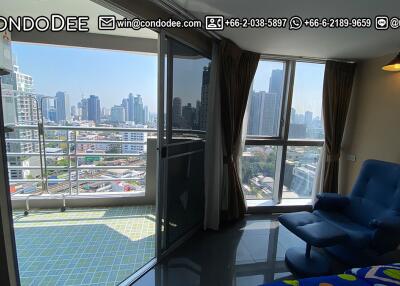 Affordable Condo Nice View