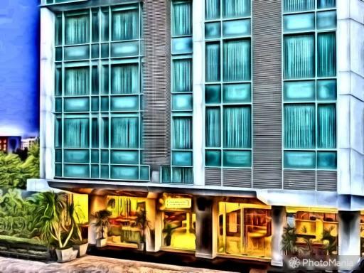 Hotel Bangkok Sale BTS Asoke Terminal 21