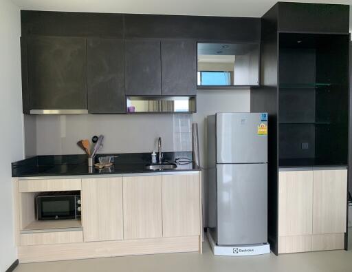 2-Bedroom Condo Sukhumvit