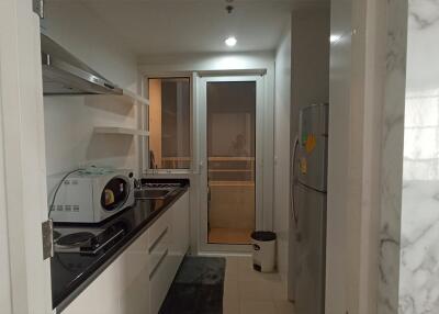 1-Bedroom Condo Sukhumvit 24