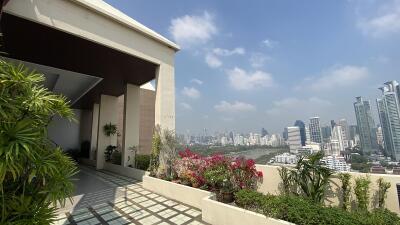 Penthouse MRT Sale River View