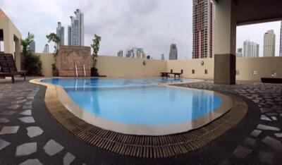 Penthouse MRT Sale River View