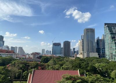 Condo 2 Bedroom Asoke