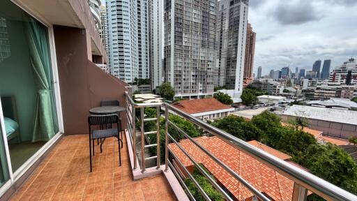 Condo Benjasiri Park Sukhumvit 24