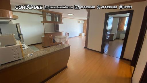 Large 1-bedroom Condo Prompong