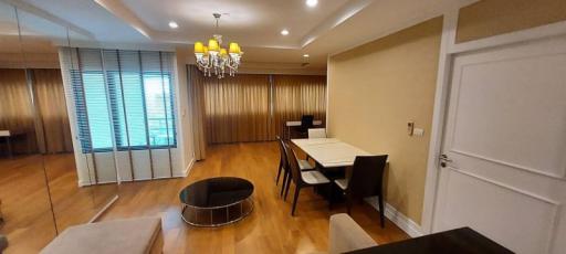 For RENT : Sathorn Gardens / 1 Bedroom / 1 Bathrooms / 65 sqm / 35000 THB [9815215]