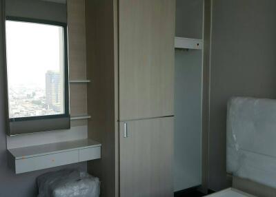 Condo Asoke Airport Link