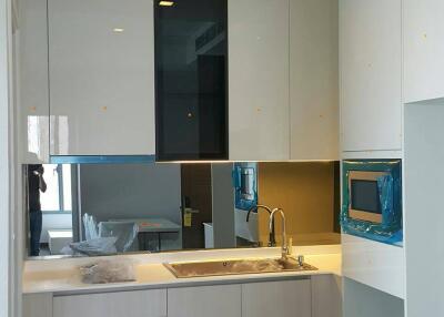 Condo Asoke Airport Link