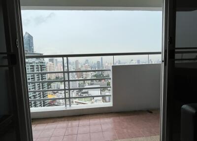 Condo Sale High Floor Investment Property Sukhumvit