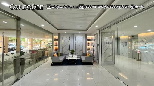 Large Condo Thonglor