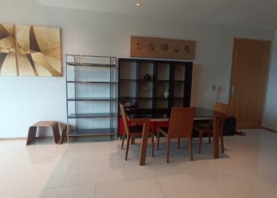 Luxury Duplex Condo Prompong