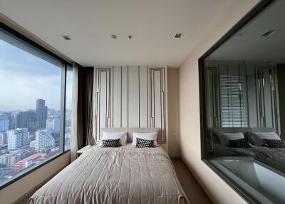 Luxury Sukhumvit Apartment