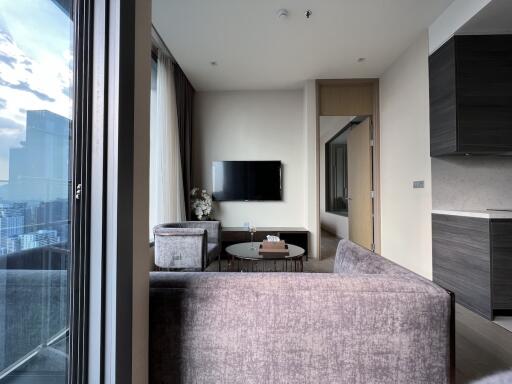 Luxury Sukhumvit Apartment