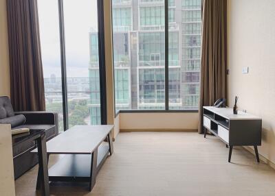 Luxury 1-Bedroom Flat Sale Asoke