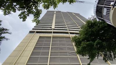 Large Apartment Asoke BTS