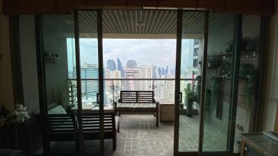 Luxury Bangkok Apartment BTS Asoke